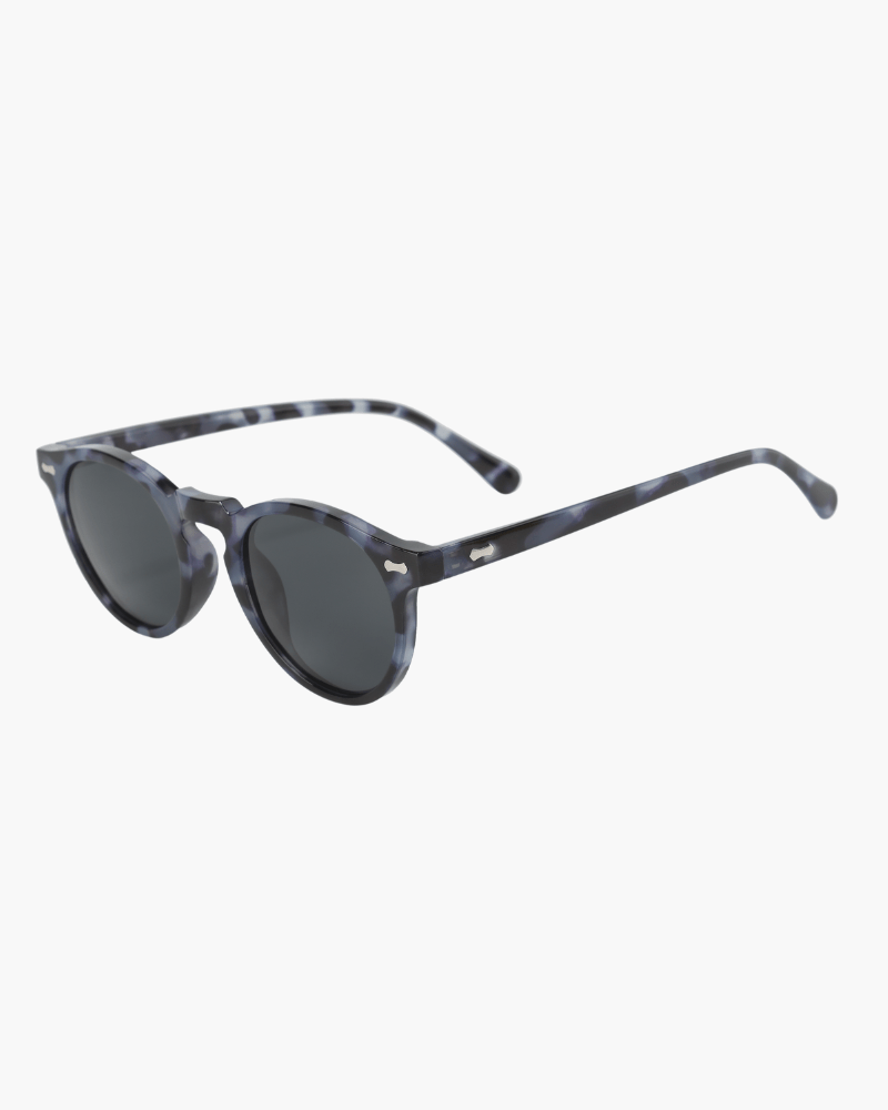Classic Sunglasses – Polarised UV 400 Protection - MORVAN